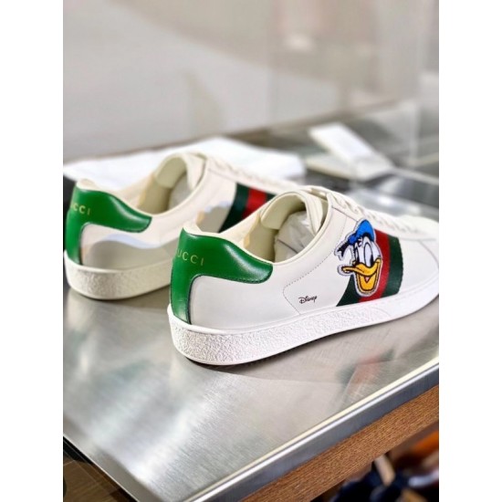 Donald Duck Ace Sneakers