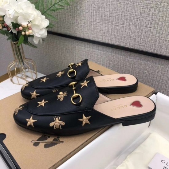 Embroidered Leather Slipper 505268