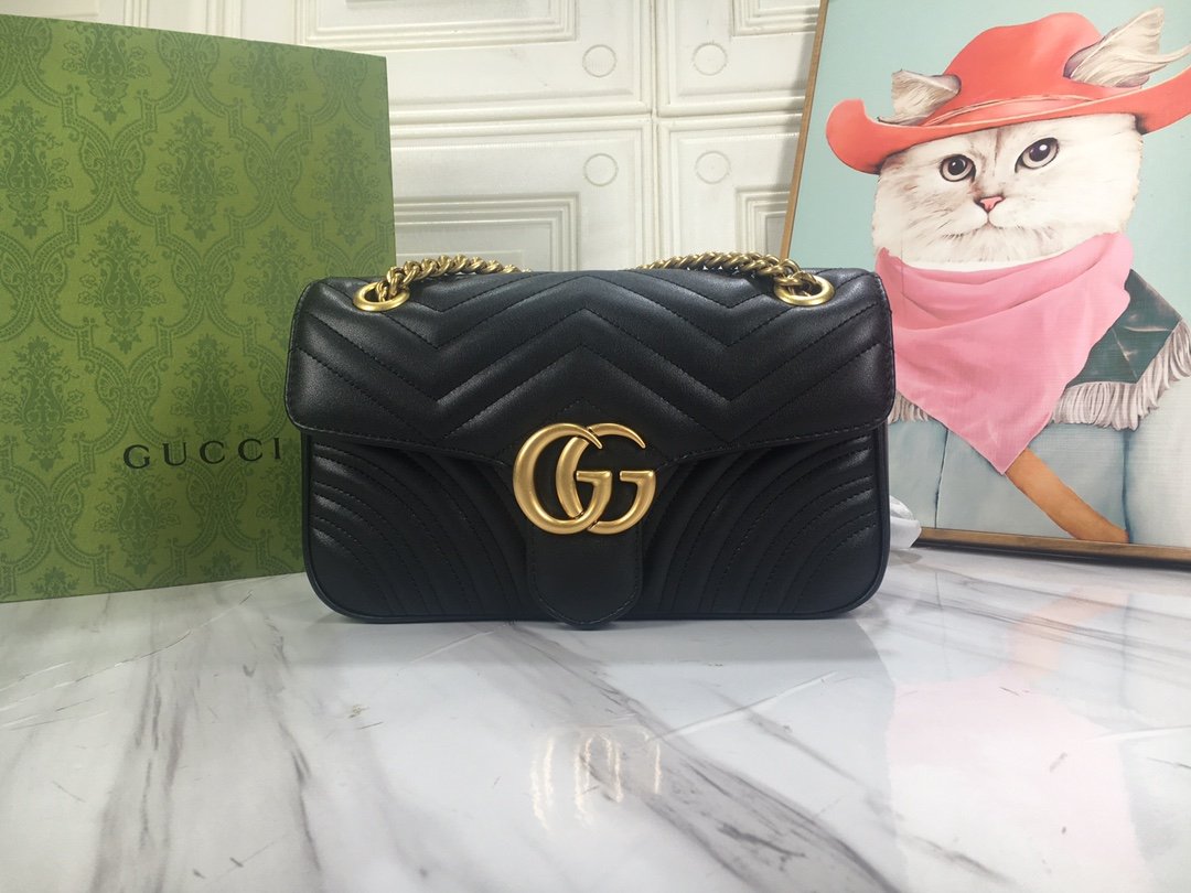 GG 443497 Marmont Wave Pattern Chain Bag